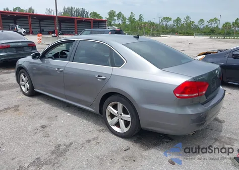 2013 Volkswagen Passat 2.5L Se из США, поврежденный, VIN 1VWBP7A36DC082985